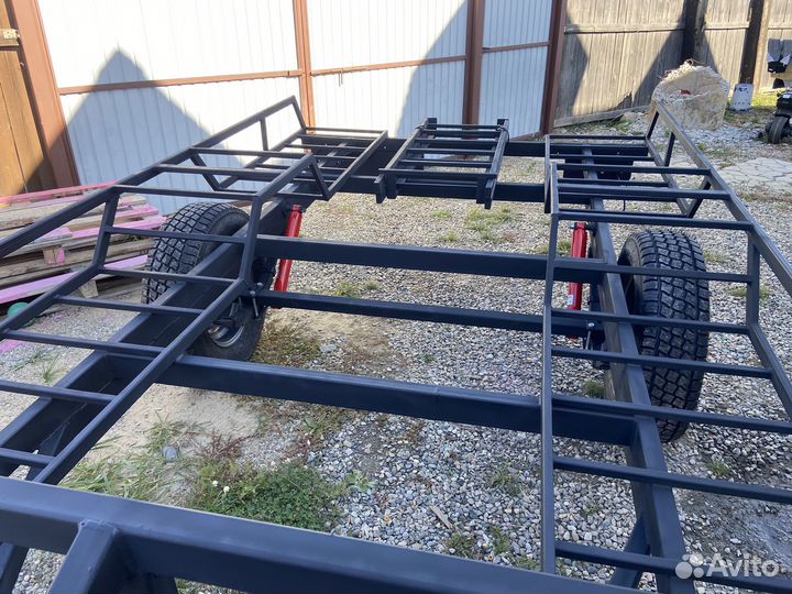 Прицеп для болотохода