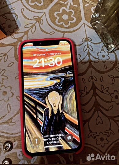 Телефон iPhoneX