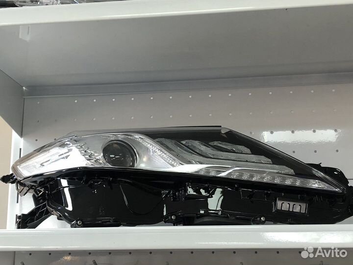 Фары на Toyota Camry 70