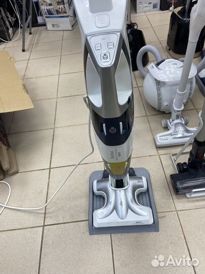 Паровой пылесос Tefal