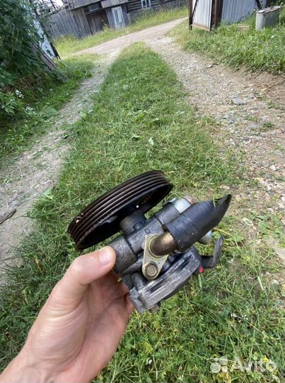 Насос гур лансер цедия