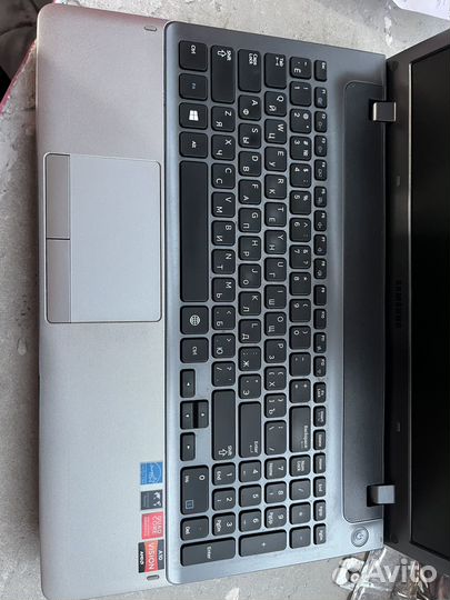 Ноутбук samsung