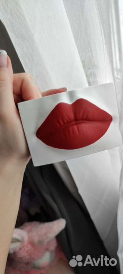 Кашпо из гипса, губы 