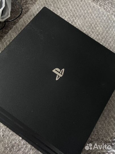 Sony playstation 4 pro 1tb