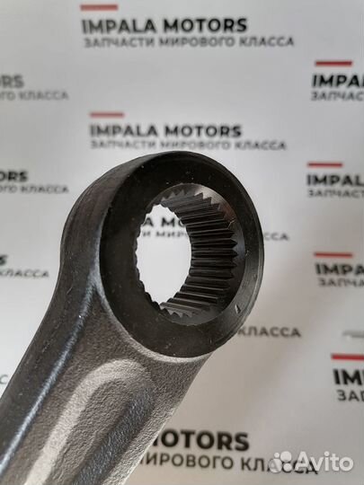 Сошка рулевая Mitsubishi Pajero Sport SAT