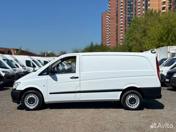 Mercedes-Benz Vito цельнометаллический, 2011