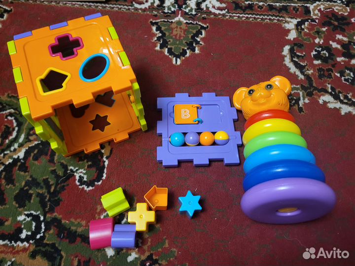 Детские развивающие игрушки