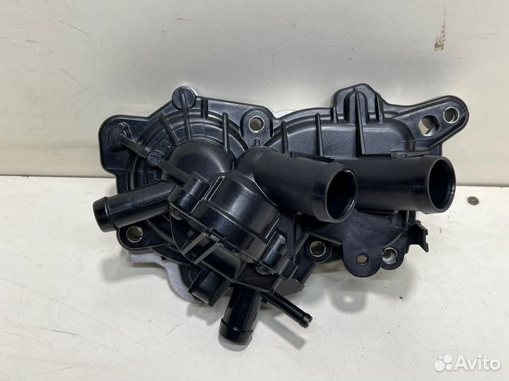 Помпа Volkswagen Polo 5 MPI 2015