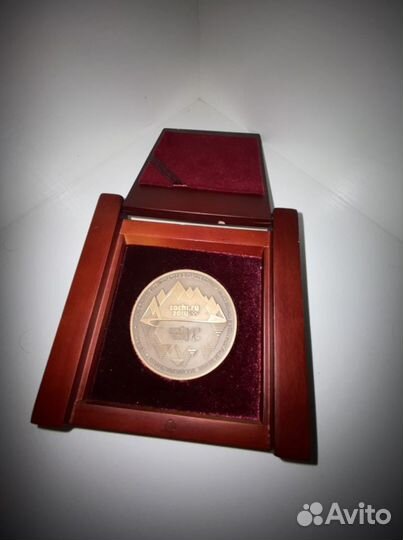 Памятная медаль олимпиады в сочи