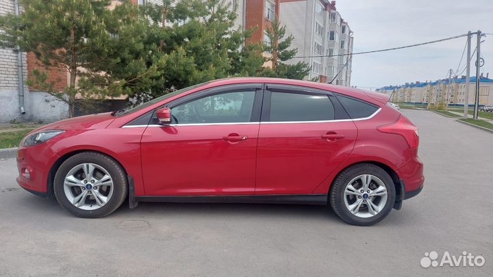 Ford Focus 1.6 AMT, 2012, битый, 139 353 км