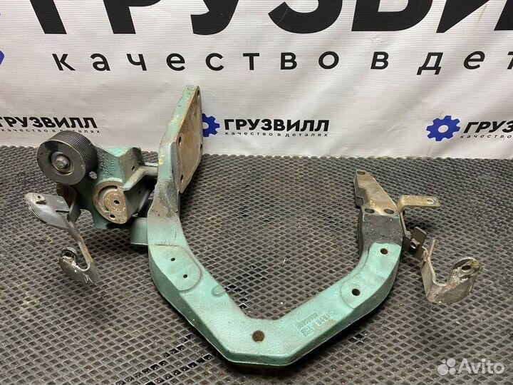 Кронштейн двигателя передний Volvo FH13 20568550