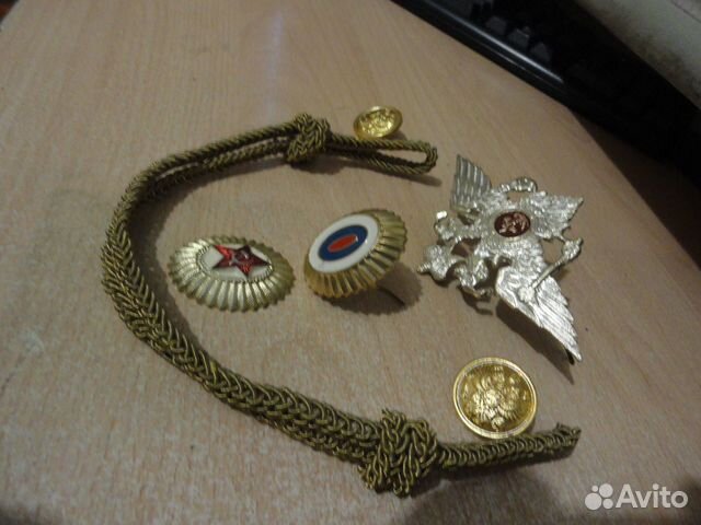 Шнур, кокарда, пуговицы на военную фуражку