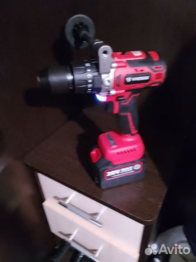 Комплект для рыбалки шуруповерт 2 АКБ новый
