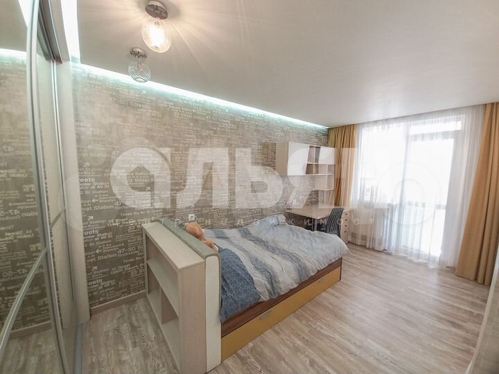 4-к. квартира, 130 м², 8/11 эт.