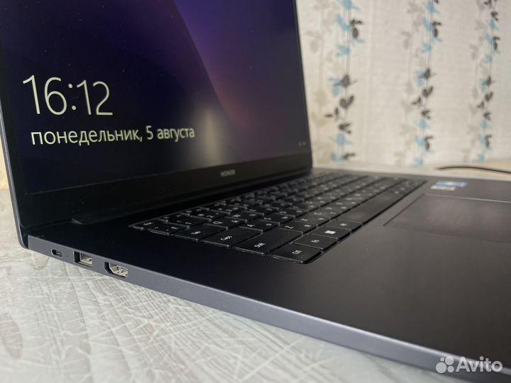 Ноутбук Honor Magicbook X15