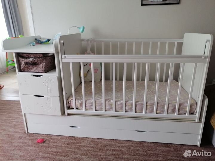 Детская кровать-трансформер