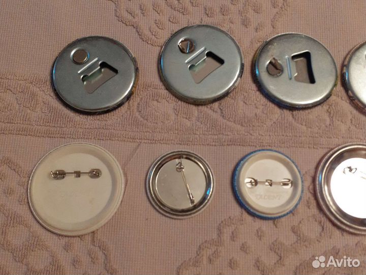 Значки магнитики