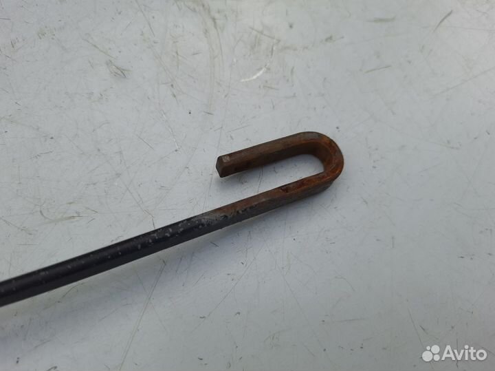 Поводок стеклоочистителя правый Ауди А6 С5