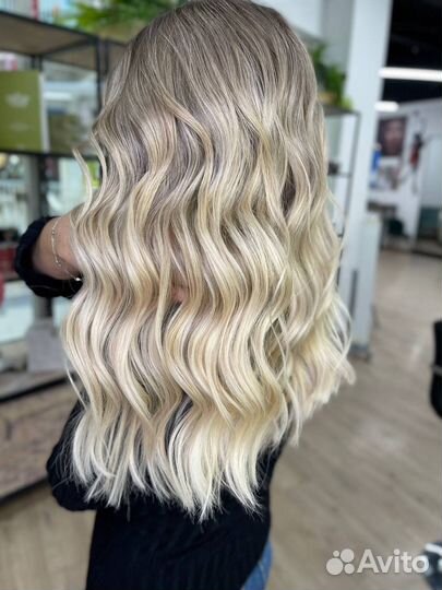 Парикмахер стилист колорист