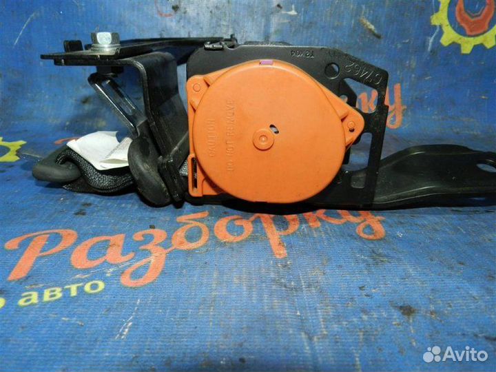 Ремень безопасности задний Mitsubishi Outlander 3