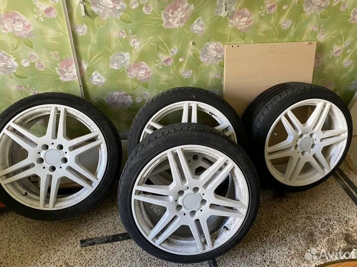 Колеса Mercedes amg r18