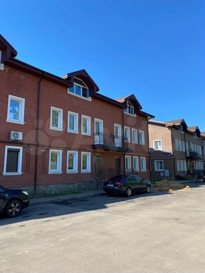 Таунхаус 134,5 м² на участке 1 сот.