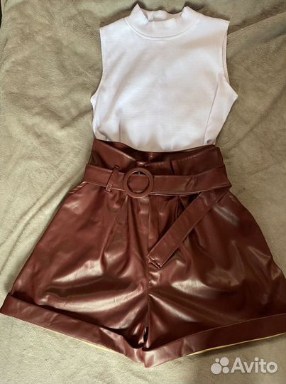 Шорты женские