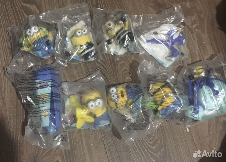 Игрушки макдоналдс Миньоны