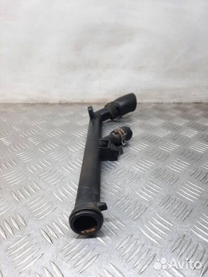 Трубка охлаждающей жидкости пластиковая Renault