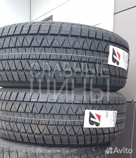 Bridgestone Blizzak DM-V3 215/60 R17 100S