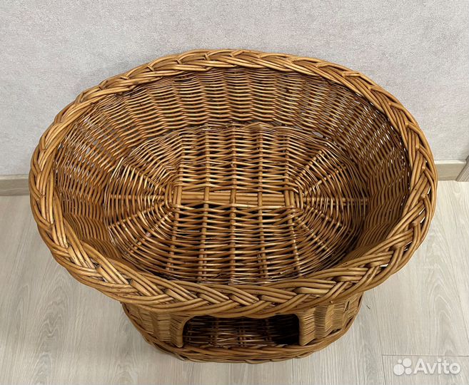 Домик для кота или собаки мелкой породы