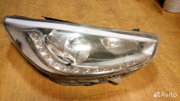 Фара правая hyundai solaris 1 2013г.в на запчасти
