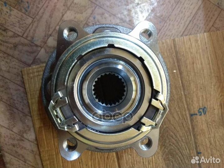 Ступица зад nissan cube Z11/micra/march 4WD 02