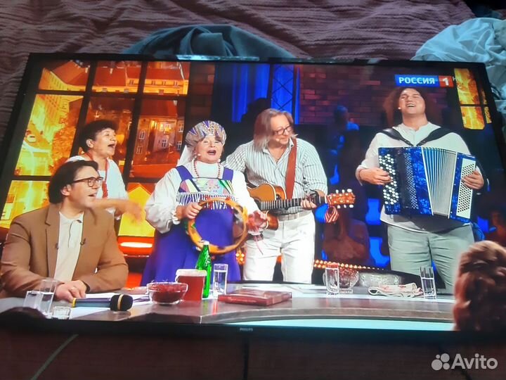 Телевизор SMART tv