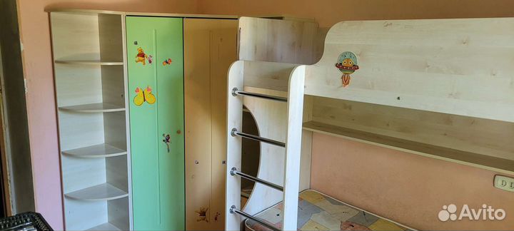 Набор детской мебели