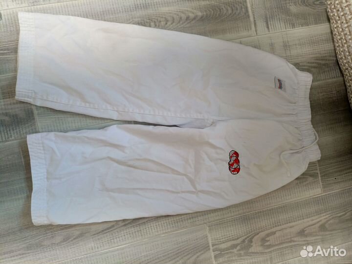 Амуниция и добок для тхэквондо