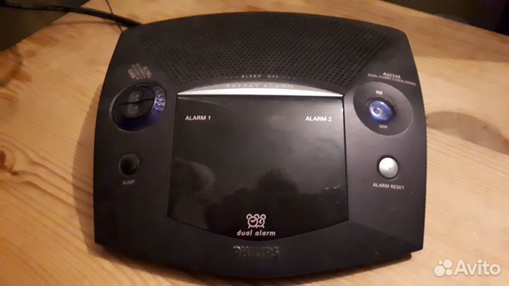 Радиобудильник Philips AJ 3225 Б\у