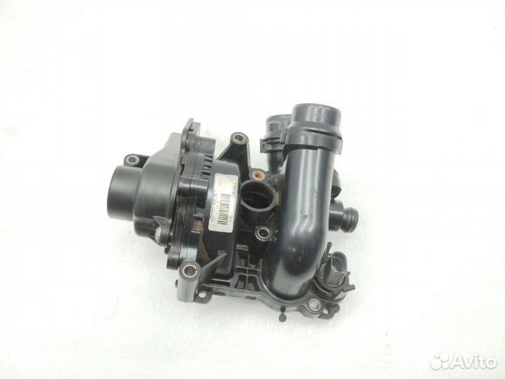 Насос водяной помпа Skoda Octavia A5 1.8 cdab 2011