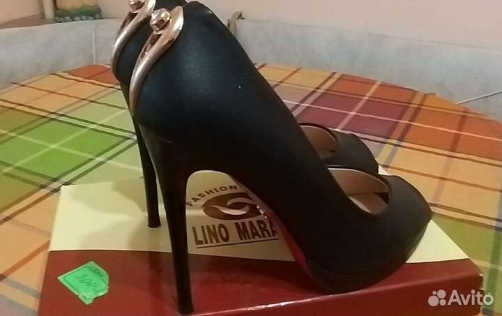 Босоножки 37 и 36