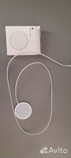 Зарядка на iPhone