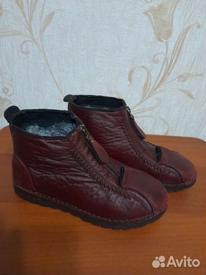 Ботинки женские на меху 38 размер