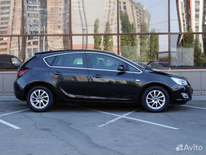 Opel Astra 1.6 AT, 2010, 127 267 км