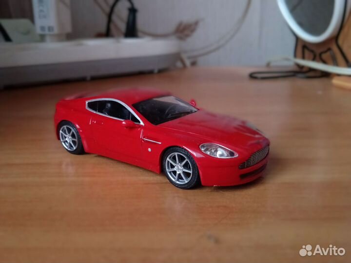 Модели Aston Martin