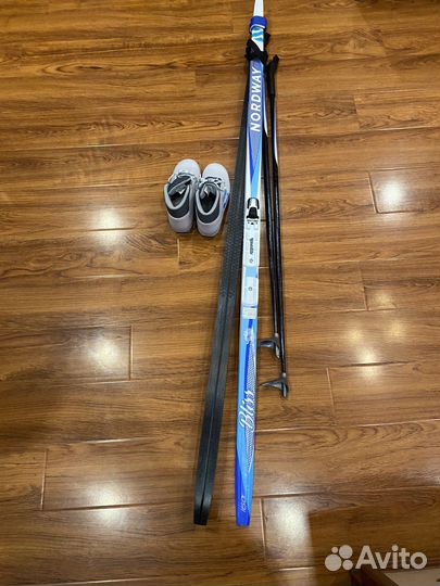 Беговые лыжи