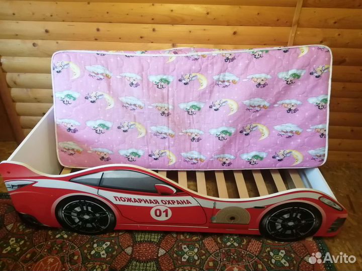 Детская кровать от 3 лет с матрасом бу