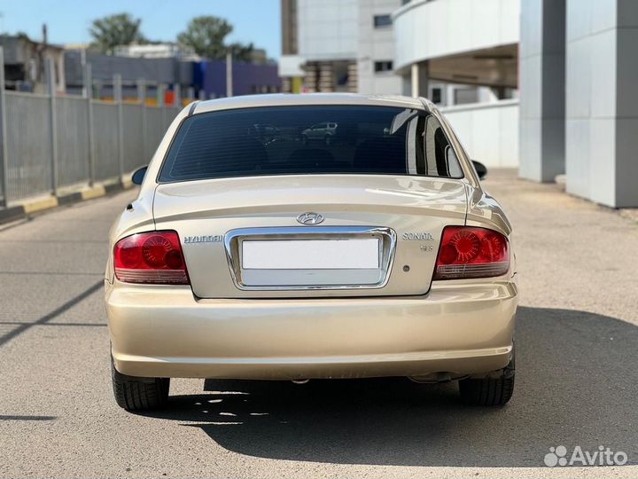 Hyundai Sonata 2.0 МТ, 2006, 230 000 км