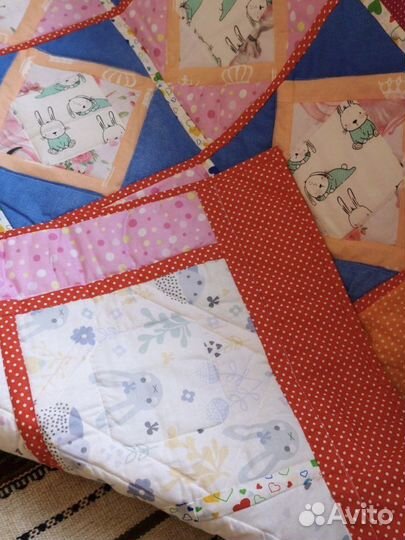 Лоскутное детское одеяло пэчворк ручной работы