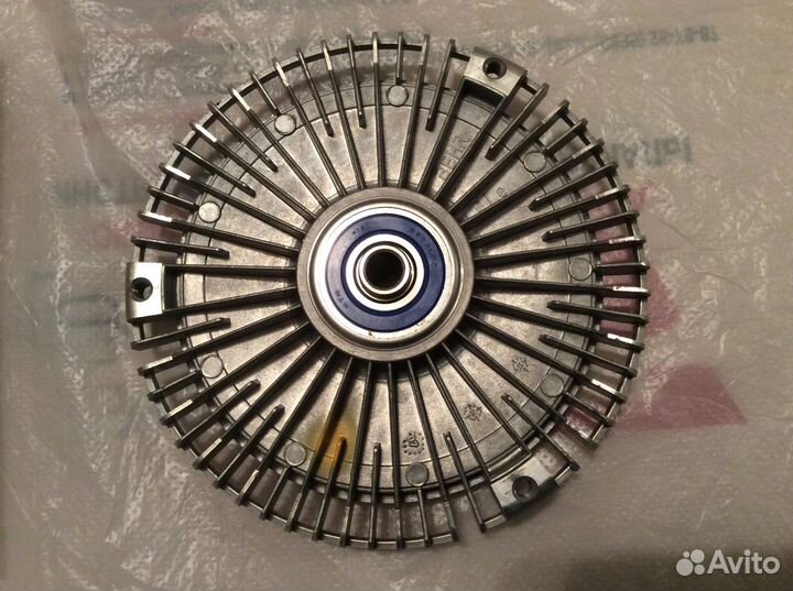 Виско-муфта вентилятора мерседес Е-124 Е-210.S-12