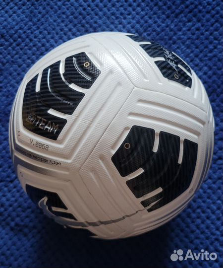 Футбольный мяч nike flight