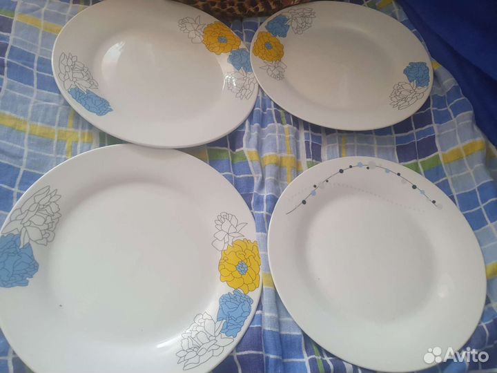 Тарелки посуда
